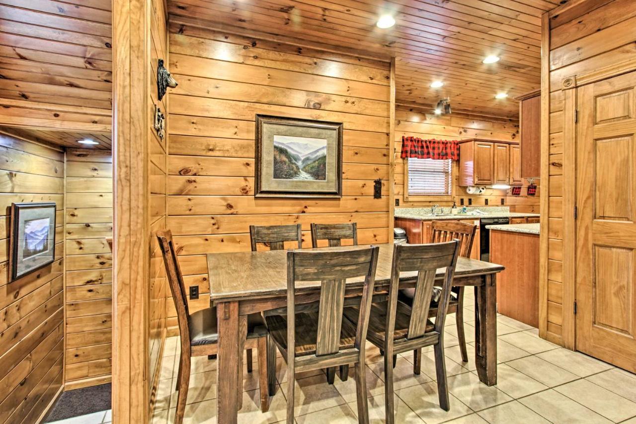 Cabin With Pool Access About 3 Mi To Downtown Gatlinburg Exterior foto